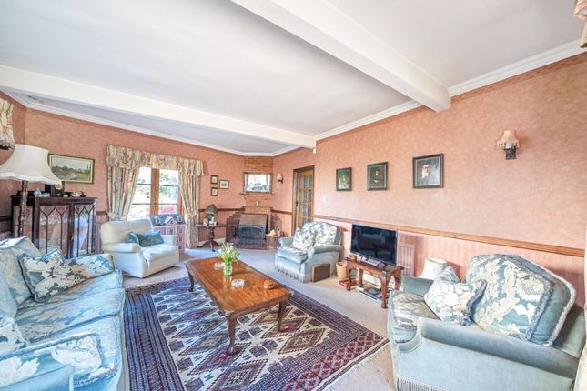 11, Uplands Road, Kenley photo 2