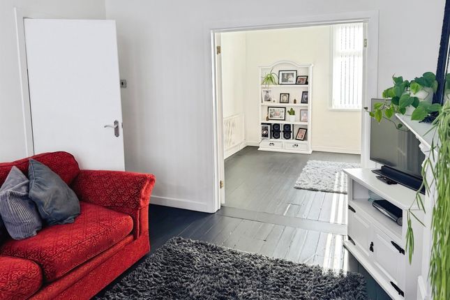 3, Ellesmere Grove, Wallasey photo 3