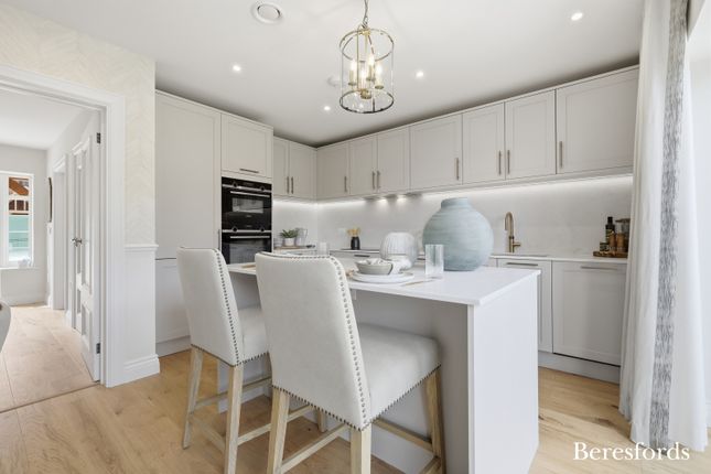 Unit 7 Vicarage Wood,, Wigley Bush Lane, Brentwood photo 4