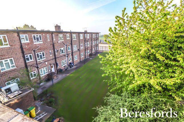 Flat for sale in Station Road, West Horndon