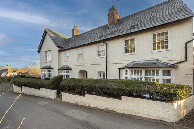 Thumbnail Flat for sale in Four Limes, Wheathampstead, St. Albans