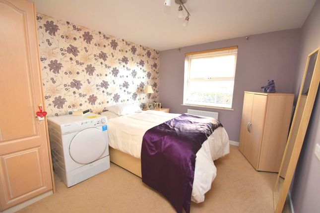 Flat to rent in Mortimer Way, Witham