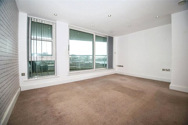 23, Havannah Street, Cardiff photo 4