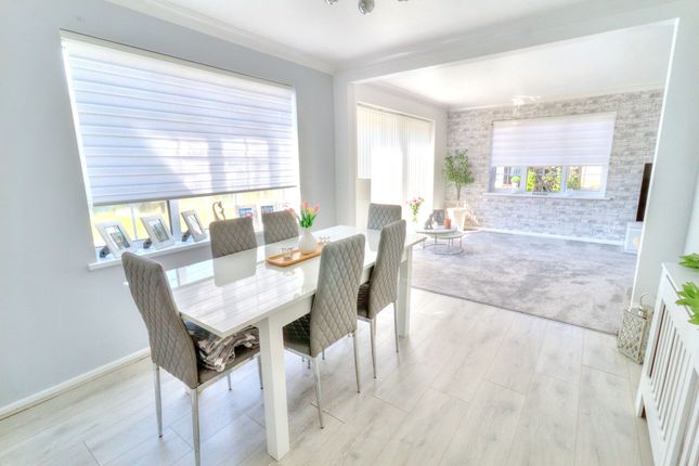 8 Chalk Farm Road, High Wycombe photo 4