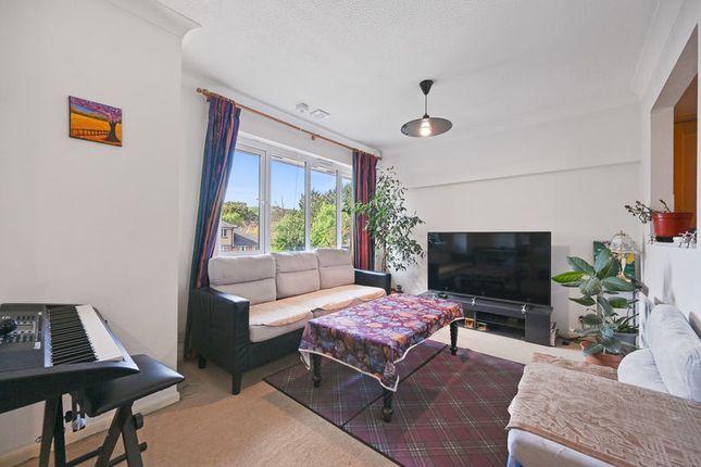 21 Cherry Court, Uxbridge Road, Pinner photo 3