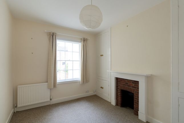 77 Woodstock Road-05486
