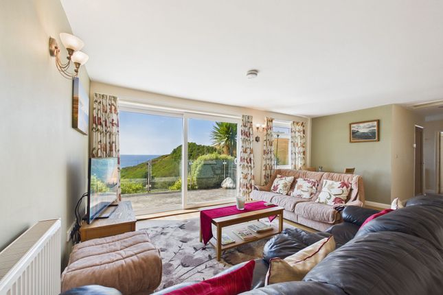 25 Trerieve Estate, Torpoint photo 4