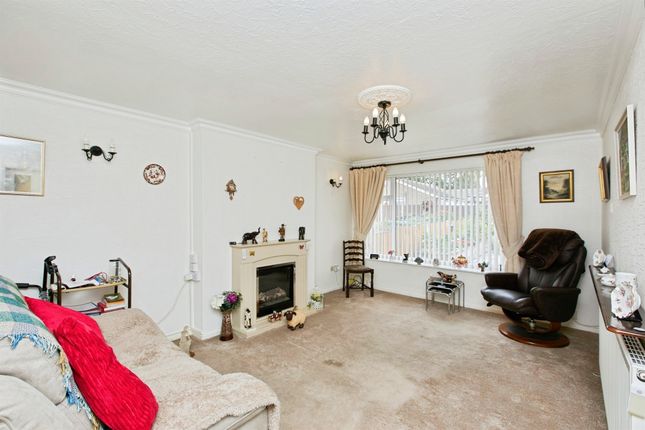 20, Borrowfield Road, Derby photo 4