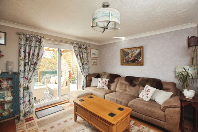 70, Louville Close, Paignton photo 4