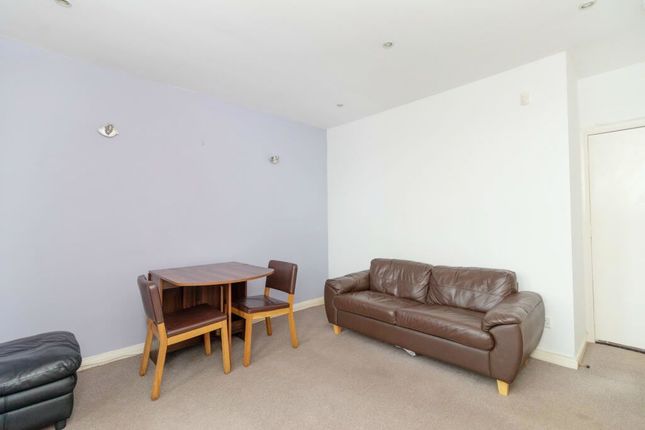 264, Blackness Road, GFF, Dundee photo 3