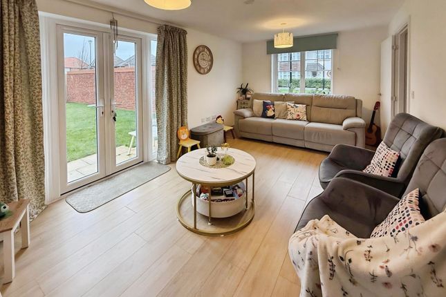 34, Roman Crescent, Cheshire photo 4