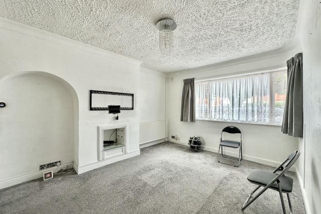 61, Shakespeare Avenue, Hayes photo 3