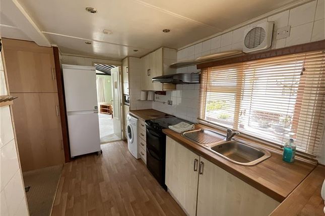 1-bed caravan on Durford Road, Petersfield, £80,000