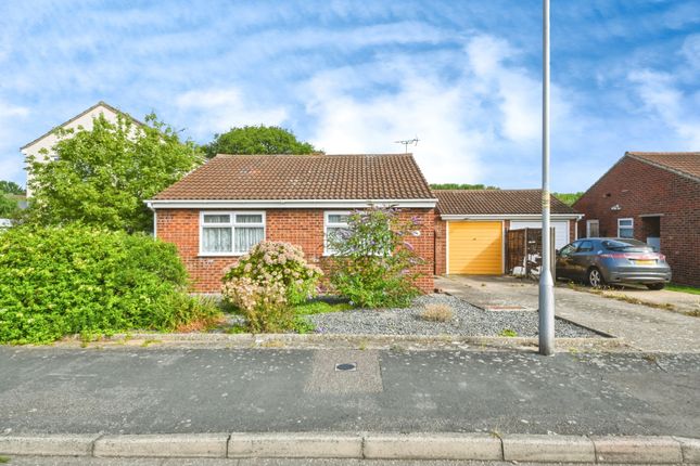 2-bed bungalow on 18, Marion Avenue, Essex, £230,000