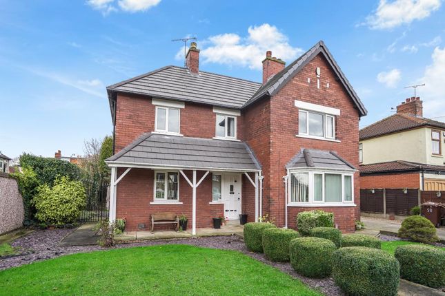 Detached house for sale in Fearnville Place, Leeds, West Yorkshire