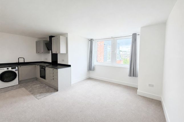 Flat 10, Ansvar House, St. Leonards Road, Eastbourne photo 2