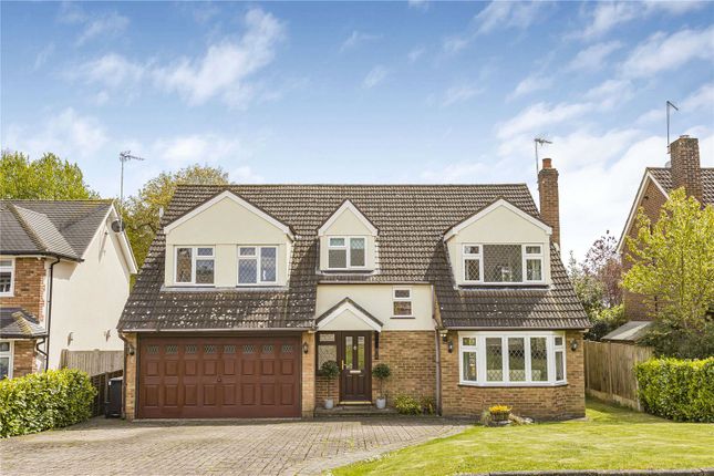 Thumbnail Detached house for sale in Thrush Lane, Cuffley, Hertfordshire