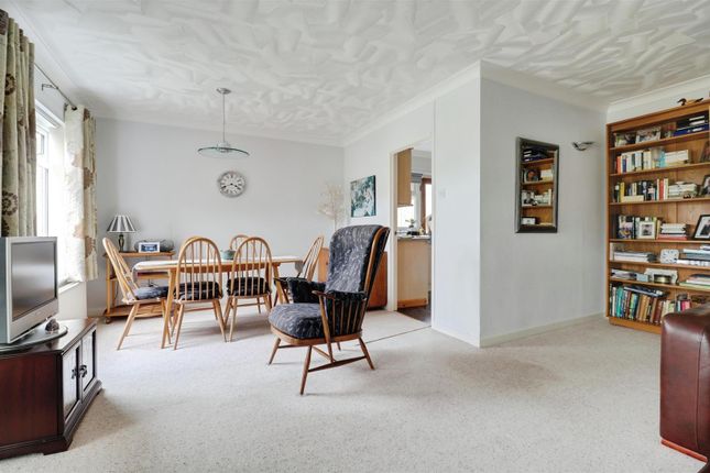 3, Curzon Avenue, Alsager photo 4