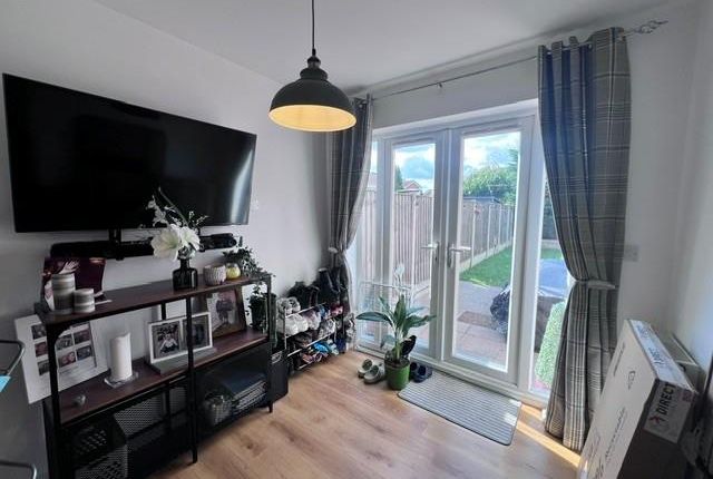 2, Maldon Close, Nottingham photo 3