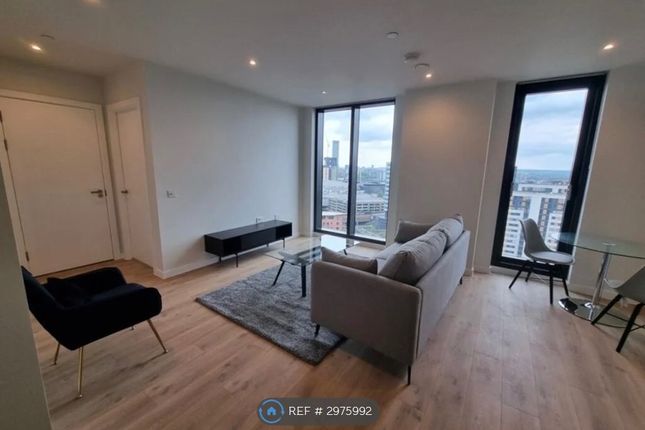 1-bed house on Flat, Aspin Lane, Manchester, £1,250/mo