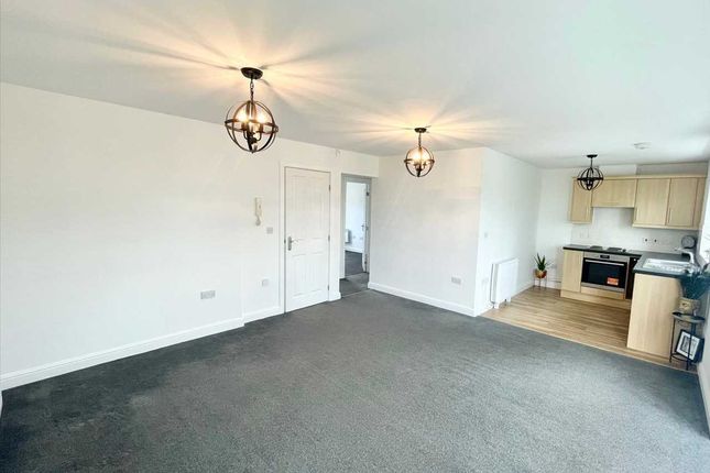 15, Waterloo Court, Lower Pilsley photo 3