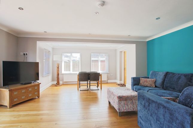 10 Greenacre Park, Roos, East Riding Of Yorkshire photo 4