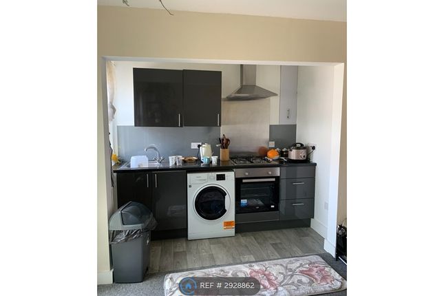 A, Broomfield Road, Folkestone photo 3