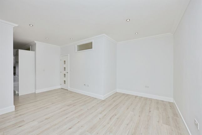 4, Sentinel House, Surrey Street, Norwich photo 2