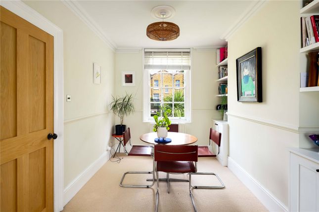 Terraced house for sale in Barnes Street, Limehouse, London