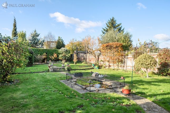 27, Browning Avenue, Sutton photo 3