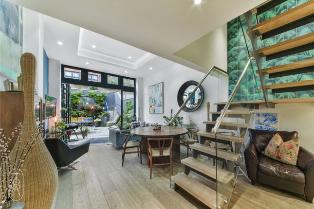 Thumbnail Terraced house for sale in Victoria Park Road, Hackney, London