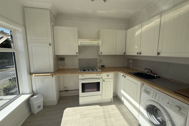 Flat Above, 389, Hull photo 4