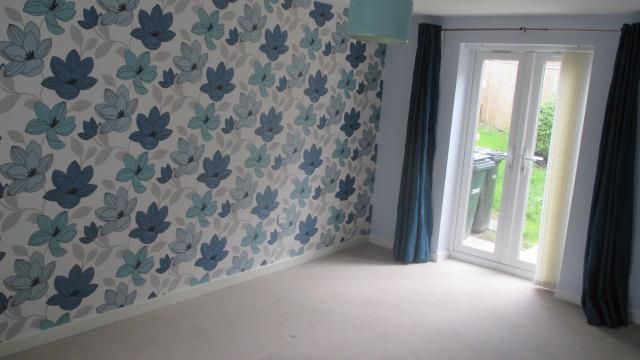15, Woodend Crescent Shipley Bradford photo 4