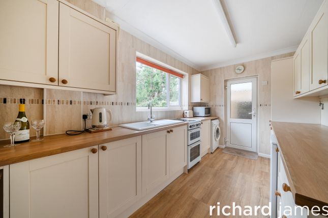 73, Sandringham Road, Swindon photo 2