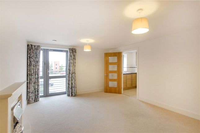 Flat for sale in The Brow, Burgess Hill, West Sussex