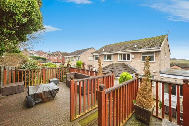 84, Hill View Road, Rotherham photo 2