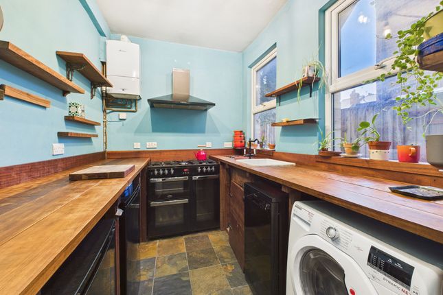 182 Burford Road, Nottingham photo 3