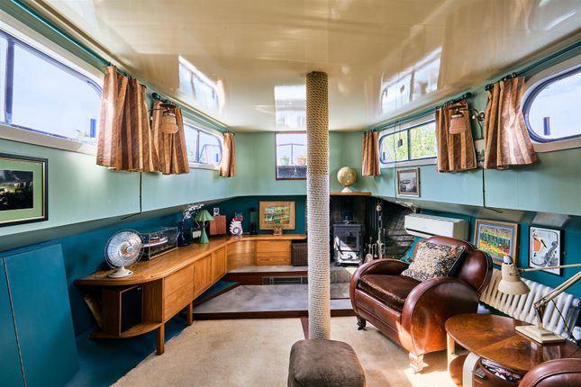 Eendracht II, Thistleworth Marine, Isleworth photo 4