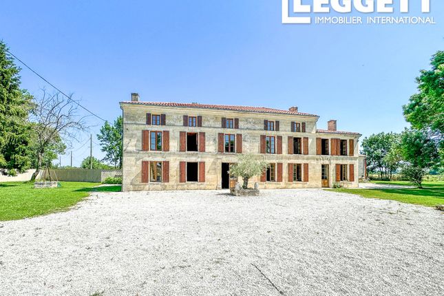 Thumbnail Villa for sale in Authon-Ébéon, Charente-Maritime, Nouvelle-Aquitaine