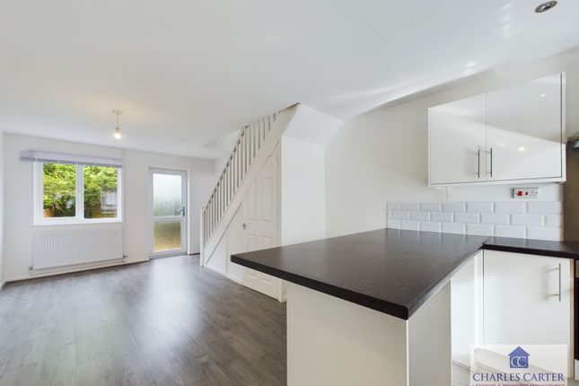 17 Fitzhamon Park, Tewkesbury photo 4