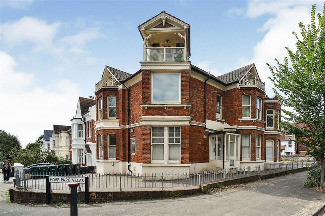 Thumbnail Flat to rent in Hove Park Villas, Hove