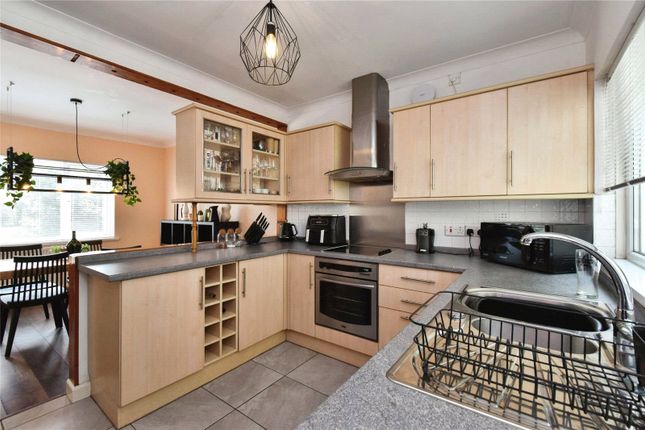 47, Trevaughan, Carmarthenshire photo 3