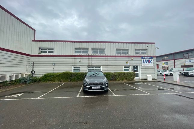 Thumbnail Industrial to let in Oakcroft Road, Chessington