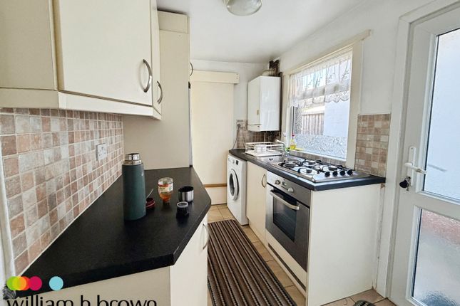 15, Mill Lane, GRAYS photo 2