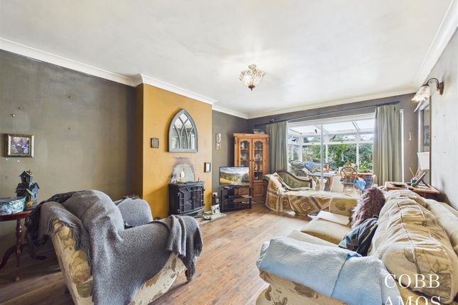 74, The Meadows, Leominster photo 2
