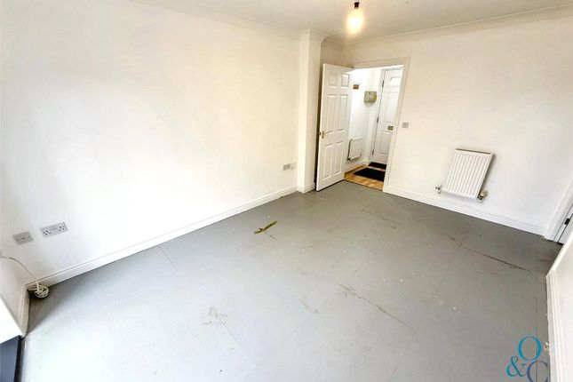 16, Mullion Close, St Austell photo 4