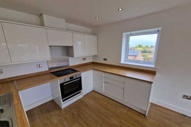 Flat to rent in Lichfield Road, Willenhall
