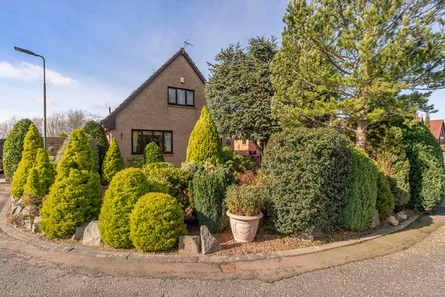 Detached house for sale in 11 Fleets Grove, Tranent