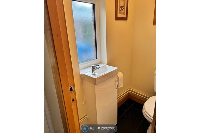 Wootton Close, Luton photo 4