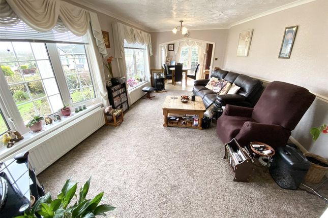 17, Tweedale Drive, Telford photo 3